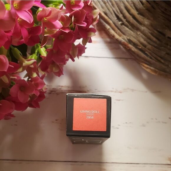 NARS Living Doll Sheer Lipstick (Sheer Coral) - Picture 8 of 12
